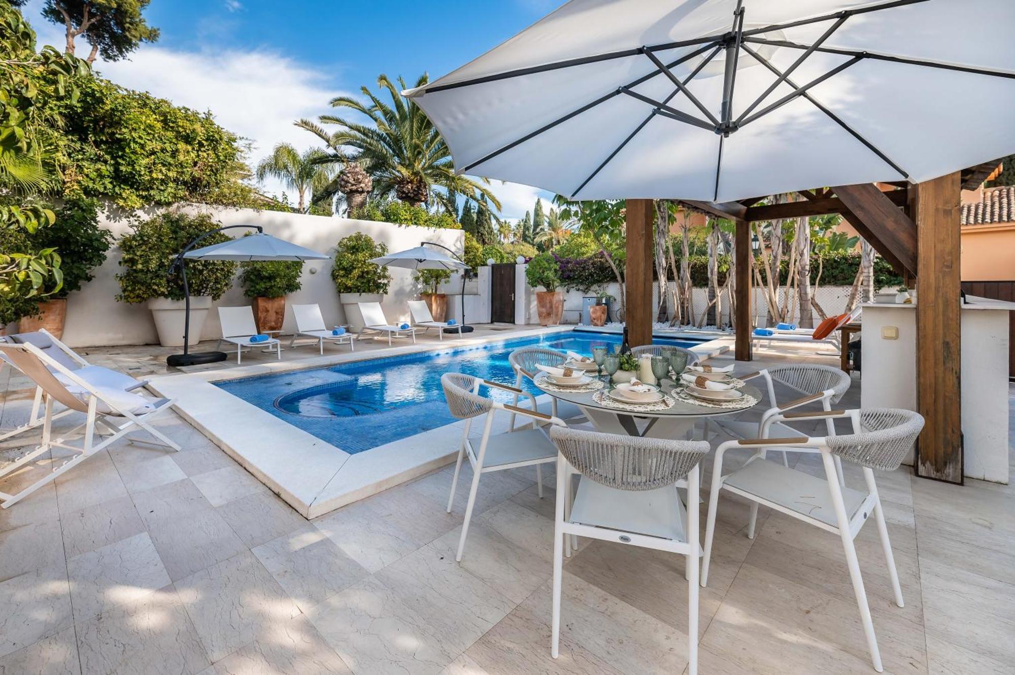 Vacation Marbella I Villa La Cabane, Prestige, Heated Pool, 300M To The Beach Exteriör bild