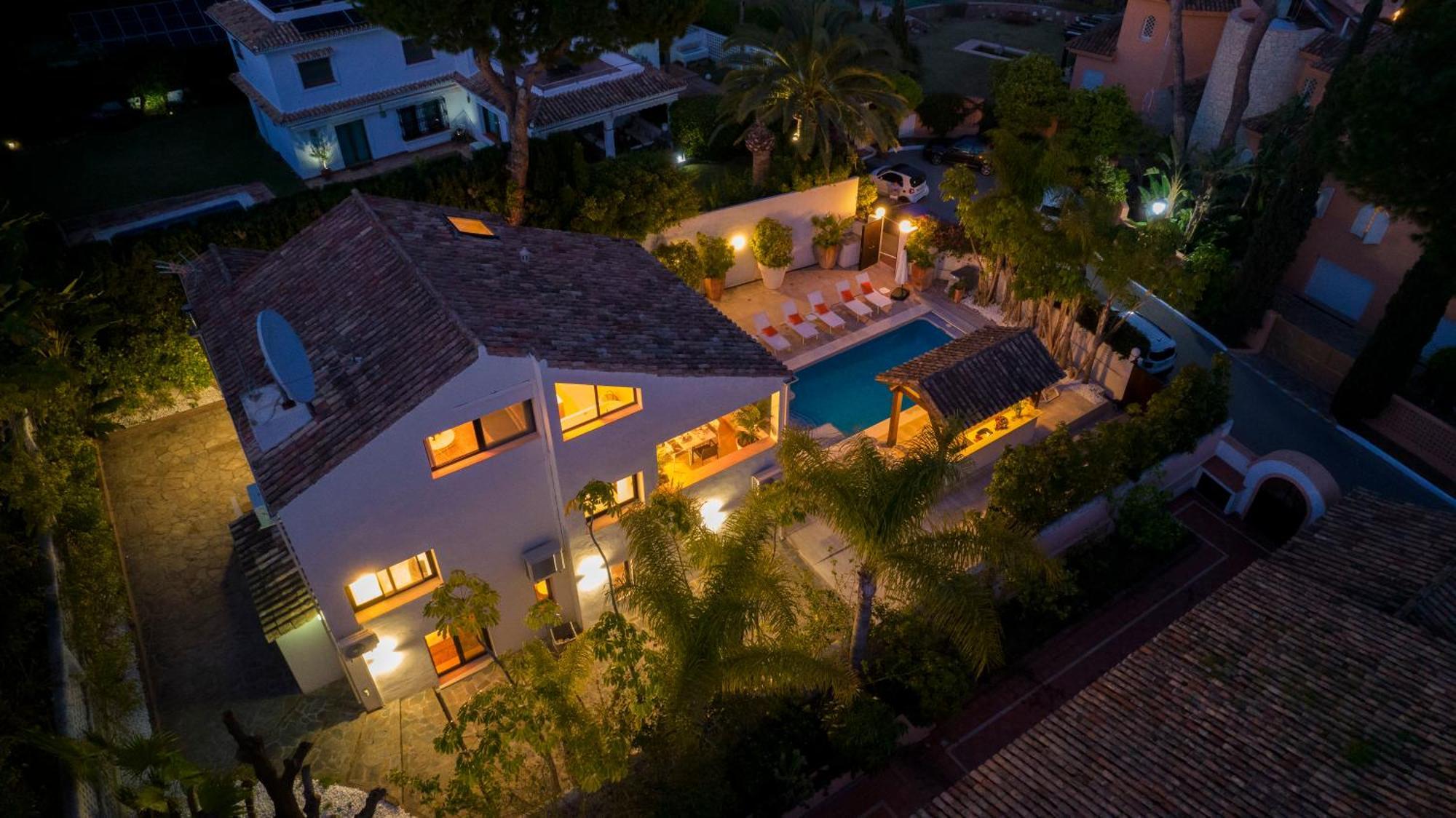 Vacation Marbella I Villa La Cabane, Prestige, Heated Pool, 300M To The Beach Exteriör bild